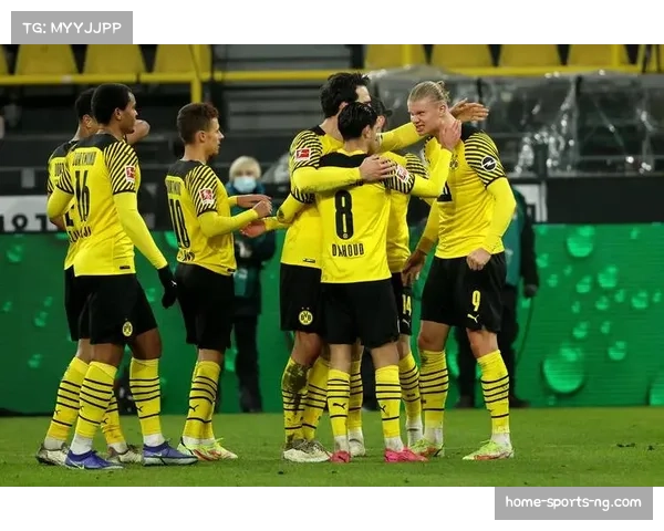 斯图加特后卫线轮换 扎加杜出战旧主多特蒙德